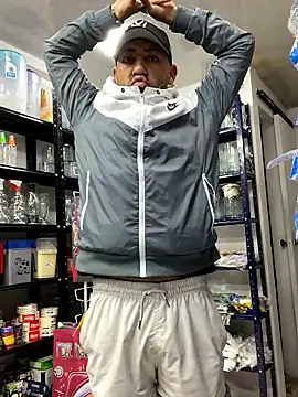 JuanZapata33 online show from 11, 1, 2026