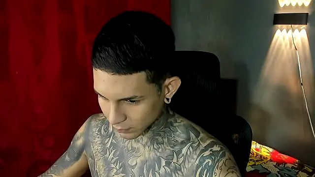 Travistanner 28 online show from 18, 2, 2026