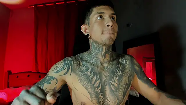 Travistanner 28 online show from 25, 3, 2026