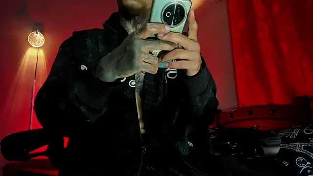 Travistanner 28 online show from 11, 3, 2026