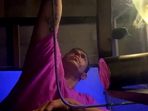 Gman143187 online show from 16, 10, 2025