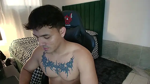 Snapshot of man_dur07 chatting on 17, 6, 2026 man dur07 online show from 17, 6, 2026