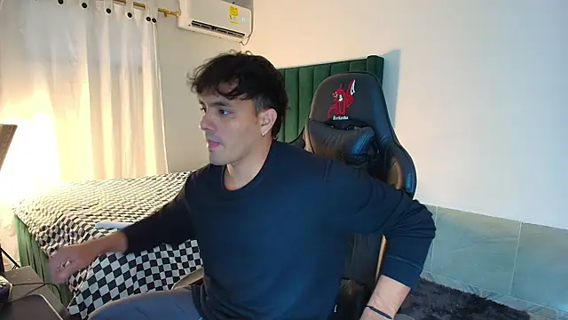 man dur07 online show from 14, 12, 2025