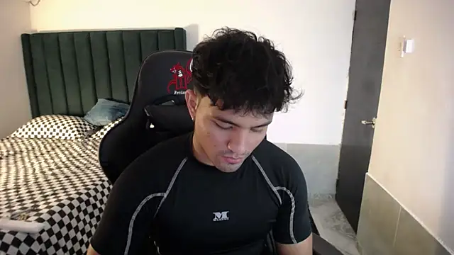 man dur07 online show from 5, 11, 2025