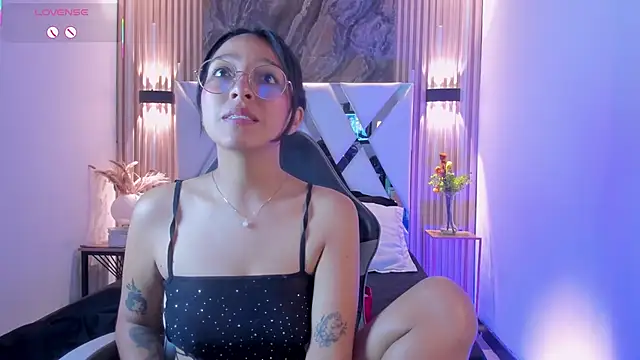 Valery wang online show from 10, 4, 2026