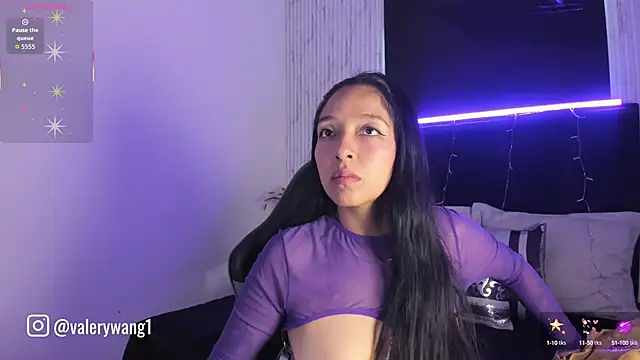 Valery wang online show from 18, 9, 2025