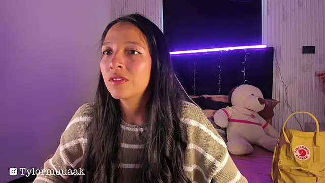 Valery wang online show from 22, 9, 2025