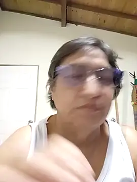 florecita69 online show from 9, 10, 2025