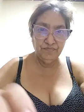 florecita69 online show from 3, 5, 2026