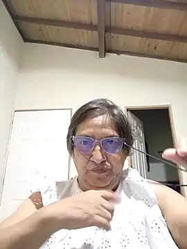 florecita69 online show from 4, 10, 2025