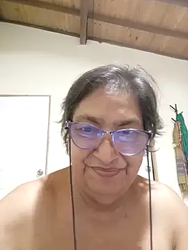 florecita69 online show from 16, 10, 2025