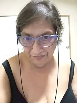 florecita69 online show from 9, 11, 2025