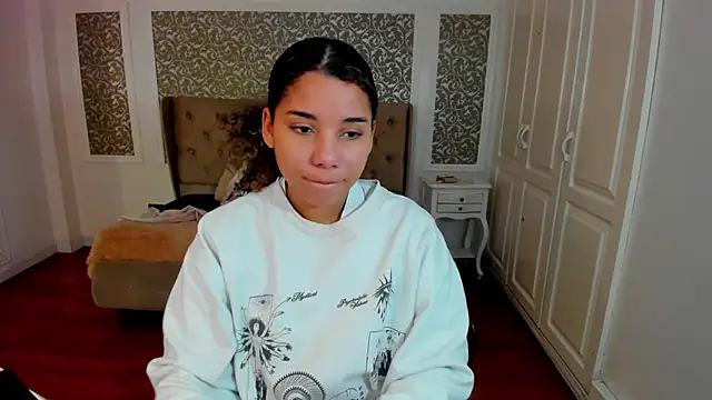 Mayaa ross online show from 24, 9, 2025