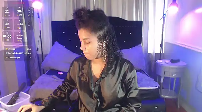 Mayaa ross online show from 2, 3, 2025