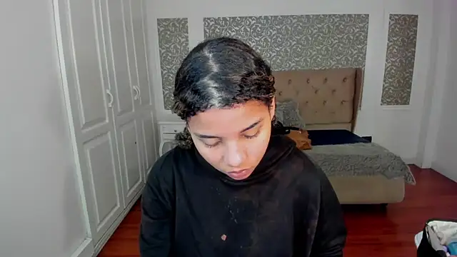 Mayaa ross online show from 1, 10, 2025