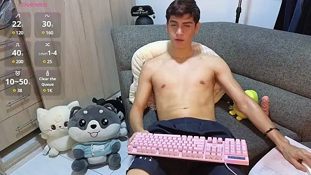 zackary 0 online show from 7, 12, 2024