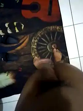 Snapshot of BIGBLACKCOOCK24- chatting on 8, 1, 2025 BIGBLACKCOOCK24- online show from 8, 1, 2025