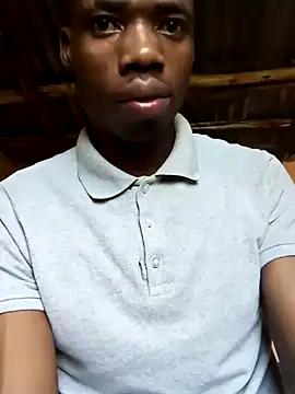 Snapshot of BIGBLACKCOOCK24- chatting on 4, 3, 2025 BIGBLACKCOOCK24- online show from 4, 3, 2025