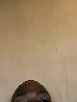 Snapshot of BIGBLACKCOOCK24- chatting on 4, 3, 2025 BIGBLACKCOOCK24- online show from 4, 3, 2025