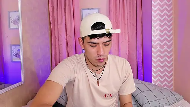 Ryan Clark  online show from 26, 12, 2024