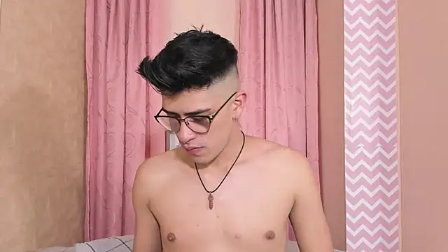 Ryan Clark  online show from 12, 12, 2024