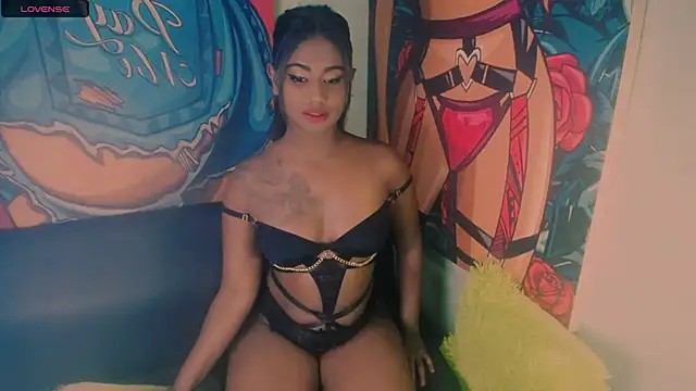 Snapshot of Littleindianmilf chatting on 1, 12, 2025 Littleindianmilf online show from 1, 12, 2025