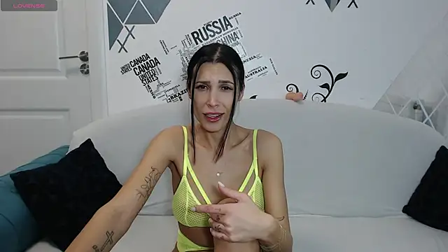 Snapshot of -jennyX0 chatting on 6, 2, 2025 -jennyX0 online show from 6, 2, 2025