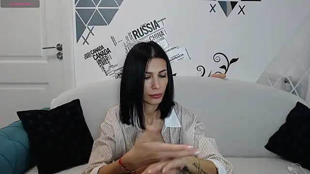 Snapshot of -jennyX0 chatting on 4, 2, 2025 -jennyX0 online show from 4, 2, 2025