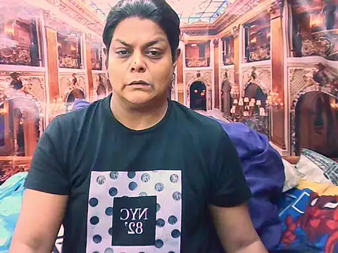 indianCherryPie online show from 17, 12, 2025