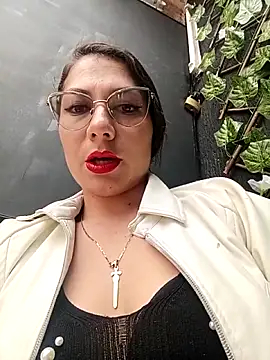 Snapshot of VALERY-03_ chatting on 12, 6, 2026 VALERY-03 online show from 12, 6, 2026