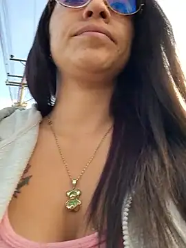 Snapshot of VALERY-03_ chatting on 4, 2, 2026 VALERY-03 online show from 4, 2, 2026