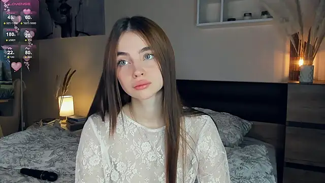 MaryJacksoon online show from 9, 3, 2025