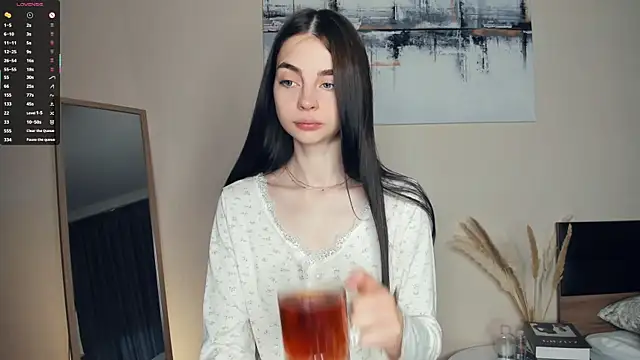 MaryJacksoon online show from 31, 5, 2026