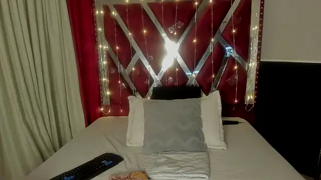 MicaelaHot  online show from 12, 4, 2026