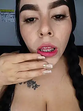 BigTits Kitty online show from 11, 7, 2026