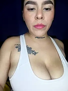 BigTits Kitty online show from 4, 3, 2026