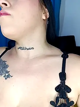 BigTits Kitty online show from 30, 4, 2026