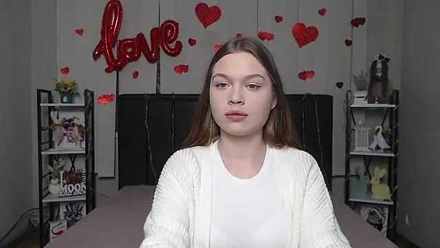 LaraPika online show from 7, 2, 2026