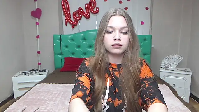 LaraPika online show from 28, 2, 2026