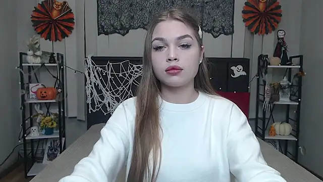 LaraPika online show from 21, 10, 2025