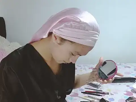 giuliana andrade online show from 9, 9, 2025