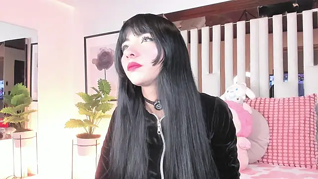 Kitty Eliffe online show from 14, 12, 2025