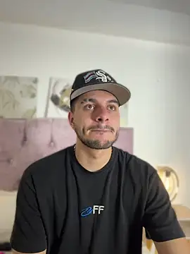 Amadeo Wild online show from 12, 4, 2026