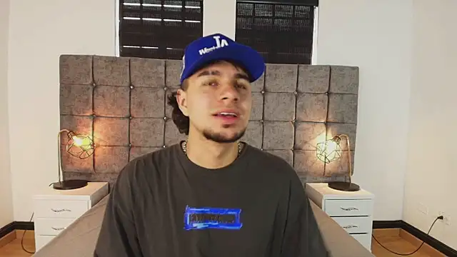 Amadeo Wild online show from 7, 3, 2025