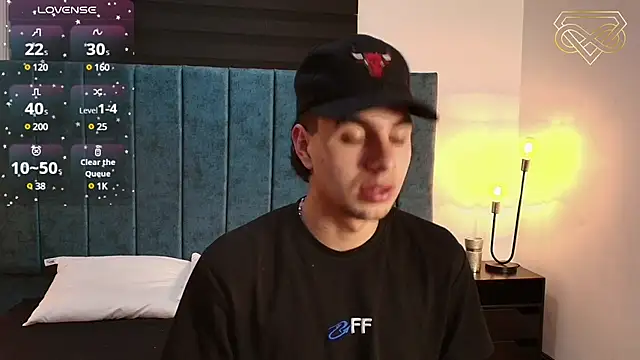 Amadeo Wild online show from 10, 1, 2025