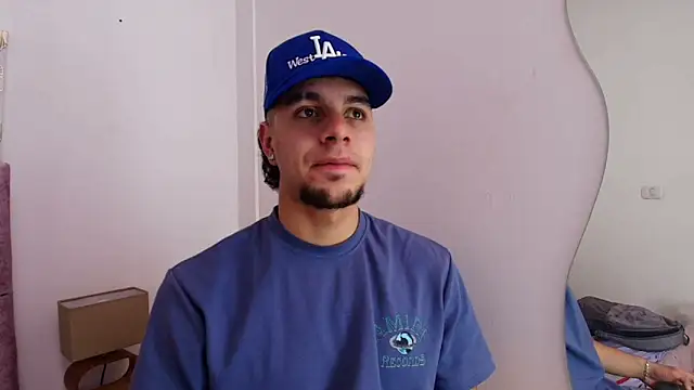 Amadeo Wild online show from 10, 2, 2025