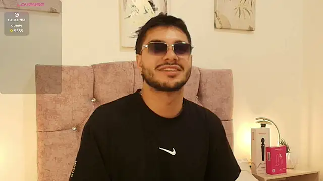 Amadeo Wild online show from 15, 4, 2026