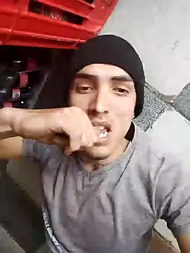 Snapshot of jeremy_scott chatting on 9, 12, 2024 jeremy scott online show from 9, 12, 2024