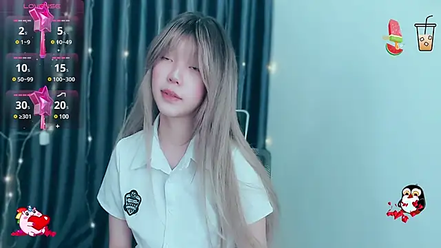 -Poison-Ivy- online show from 15, 12, 2024