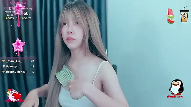 -Poison-Ivy- online show from 7, 12, 2024